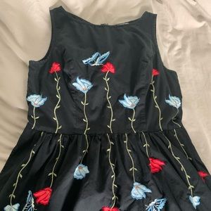 Black Sleeveless Dress